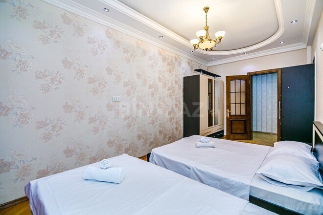 2-комн. новостройка - м. 28 мая - 100 м² (21)