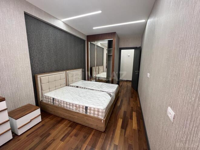 3-комн. новостройка - м. 8 ноября - 107 м² (15)