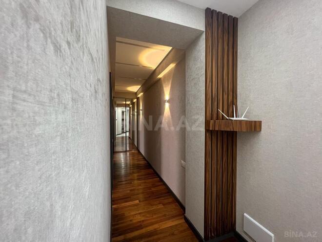 3-комн. новостройка - м. 8 ноября - 107 м² (8)