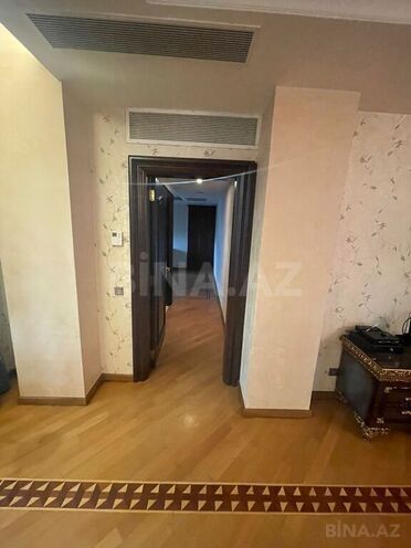 Сдаётся 5-комн. новостройка 400 м², м. Сахил, photo 17 from 31
