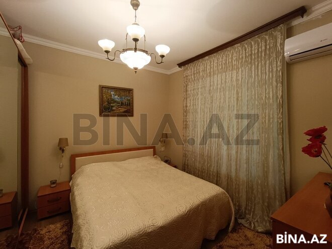 4 otaqlı həyət evi/bağ evi - Şüvəlan q. - 105 m² (22)