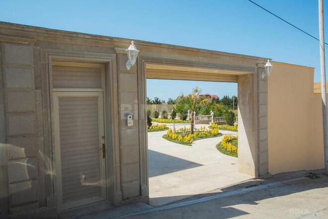 6 otaqlı həyət evi/bağ evi - Novxanı q. - 350 m² (18)