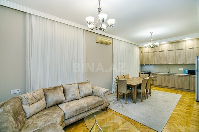 İcarəyə verilir 3 otaqlı köhnə tikili 115 m², Sahil m., photo 27 from 32