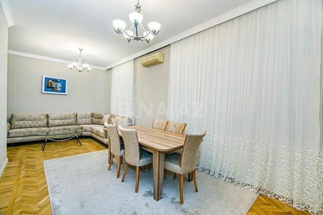 İcarəyə verilir 3 otaqlı köhnə tikili 115 m², Sahil m., photo 3 from 32
