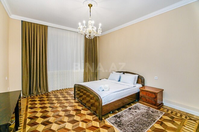 İcarəyə verilir 3 otaqlı köhnə tikili 115 m², Sahil m., photo 12 from 32
