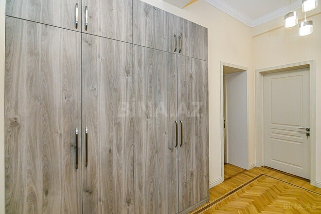 İcarəyə verilir 3 otaqlı köhnə tikili 115 m², Sahil m., photo 22 from 32