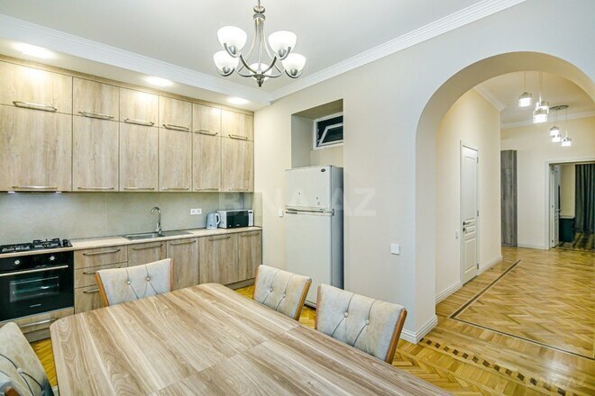İcarəyə verilir 3 otaqlı köhnə tikili 115 m², Sahil m., photo 23 from 32