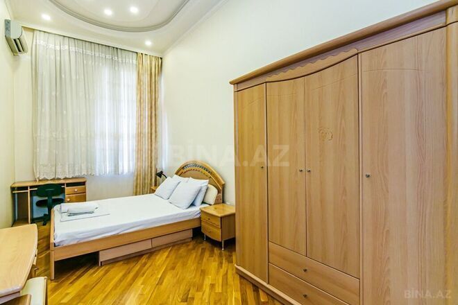 3 otaqlı köhnə tikili - Sahil m. - 122 m² (30)