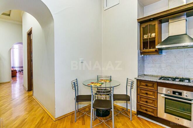 3 otaqlı köhnə tikili - Sahil m. - 122 m² (26)