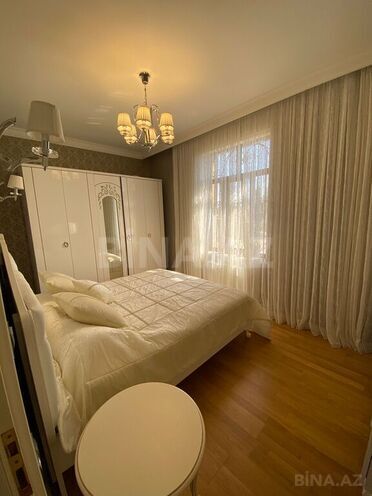 5-комн. дом/дача - пос. Новханы - 350 м² (27)