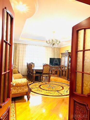 4-комн. новостройка - м. Иншаатчылар - 153 м² (13)