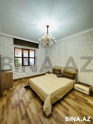 4 otaqlı həyət evi/bağ evi - Şüvəlan q. - 250 m² (9)