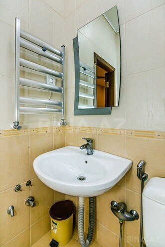 Сдаётся 3-комн. вторичка 117 м², м. Сахил, photo 26 from 31