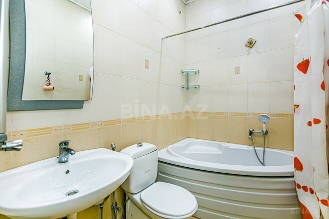 Сдаётся 3-комн. вторичка 117 м², м. Сахил, photo 23 from 31