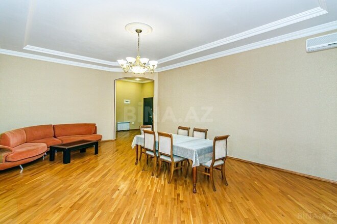 3-комн. новостройка - м. 28 мая - 125 м² (5)
