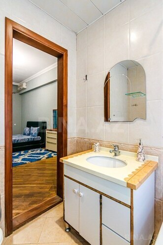 3-комн. новостройка - м. 28 мая - 125 м² (11)