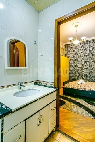 3-комн. новостройка - м. 28 мая - 125 м² (6)