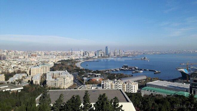 Продаётся 3-комн. вторичка 115.5 м², м. Ичеришехер, photo 3 from 13