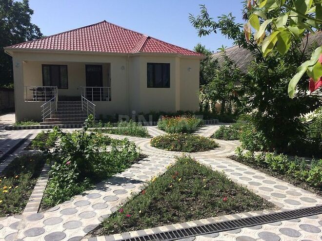 4 otaqlı həyət evi/bağ evi - Qəbələ - 143.4 m² (1)
