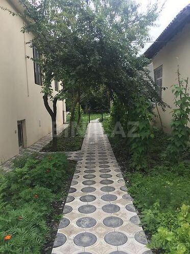 4 otaqlı həyət evi/bağ evi - Qəbələ - 143.4 m² (13)