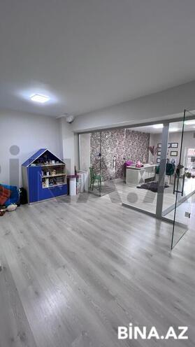 7 otaqlı yeni tikili - İnşaatçılar m. - 200 m² (1)
