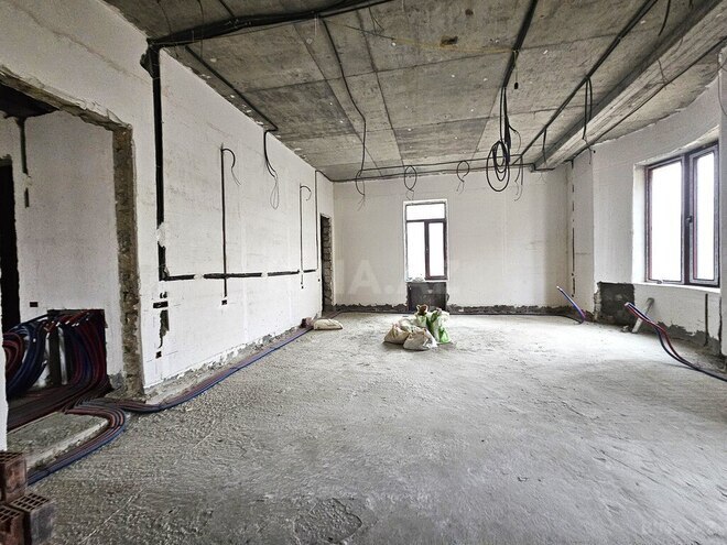 7 otaqlı həyət evi/bağ evi - Badamdar q. - 900 m² (12)