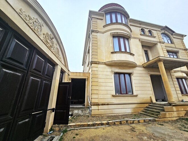 7 otaqlı həyət evi/bağ evi - Badamdar q. - 900 m² (2)
