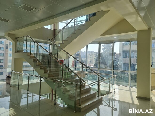 20 otaqlı ofis - Neftçilər m. - 3200 m² (13)