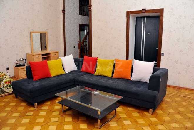 Сдаётся 2-комн. вторичка 90 м², Сабаильский р., photo 3 from 12