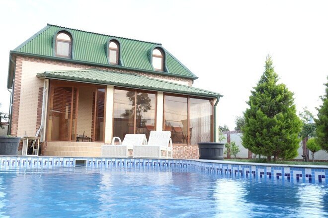 5 otaqlı həyət evi/bağ evi - Şüvəlan q. - 200 m² (2)