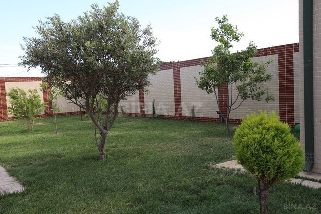 5 otaqlı həyət evi/bağ evi - Şüvəlan q. - 200 m² (19)