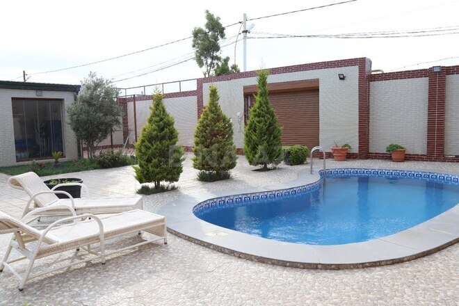 5 otaqlı həyət evi/bağ evi - Şüvəlan q. - 200 m² (12)