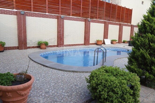5 otaqlı həyət evi/bağ evi - Şüvəlan q. - 200 m² (4)