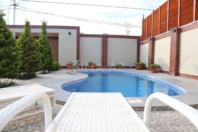 5 otaqlı həyət evi/bağ evi - Şüvəlan q. - 200 m² (15)