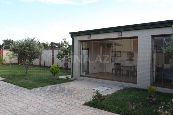 5 otaqlı həyət evi/bağ evi - Şüvəlan q. - 200 m² (22)