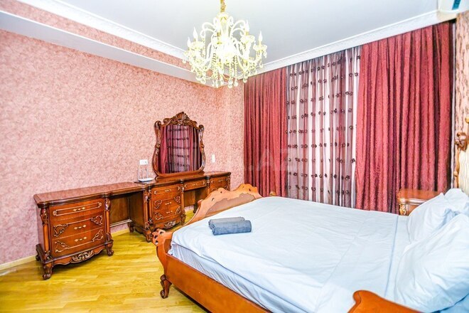 Сдаётся 3-комн. новостройка 185 м², м. Сахил, photo 25 from 32
