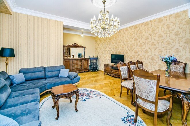 Сдаётся 3-комн. новостройка 185 м², м. Сахил, photo 1 from 32