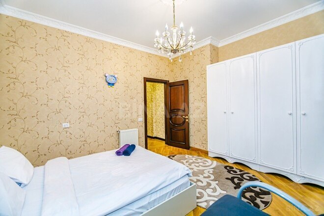 Сдаётся 3-комн. новостройка 185 м², м. Сахил, photo 21 from 32