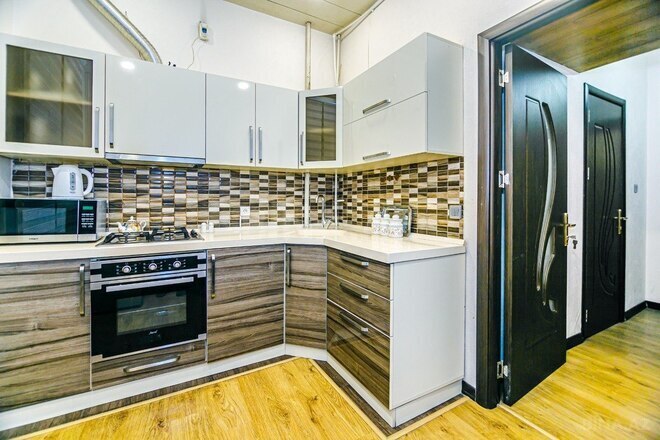 İcarəyə verilir 2 otaqlı köhnə tikili 75 m², Səbail r., photo 8 from 32