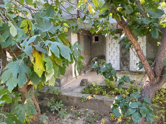 10 otaqlı həyət evi/bağ evi - Novxanı q. - 200 m² (12)