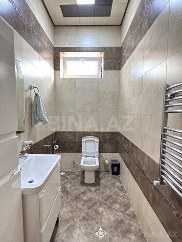 7 otaqlı həyət evi/bağ evi - Şüvəlan q. - 360 m² (22)