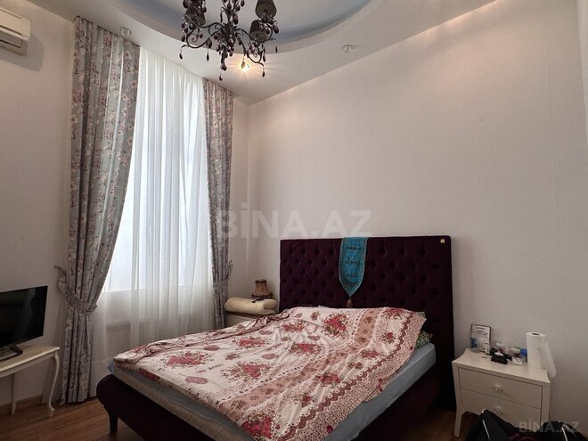 7 otaqlı həyət evi/bağ evi - Şüvəlan q. - 360 m² (24)