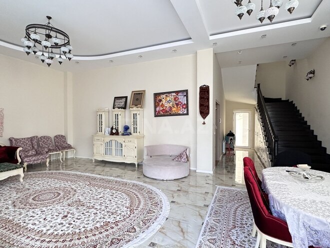 7 otaqlı həyət evi/bağ evi - Şüvəlan q. - 360 m² (17)