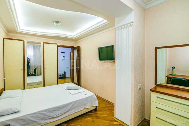 3-комн. вторичка - м. Сахил - 90 м² (11)