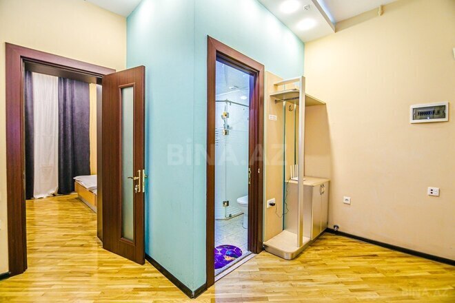 İcarəyə verilir 3 otaqlı köhnə tikili 132 m², Sahil m., photo 10 from 32