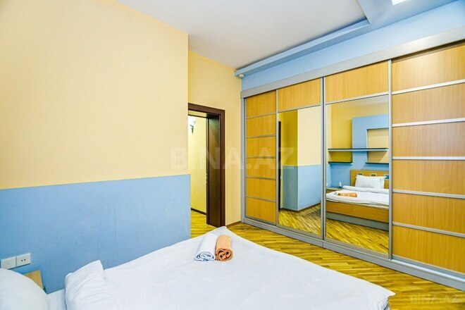 İcarəyə verilir 3 otaqlı köhnə tikili 132 m², Sahil m., photo 7 from 32