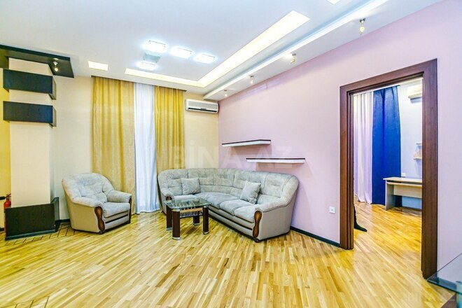 İcarəyə verilir 3 otaqlı köhnə tikili 132 m², Sahil m., photo 18 from 32