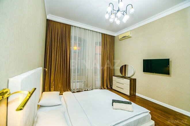 İcarəyə verilir 2 otaqlı köhnə tikili 88 m², Sahil m., photo 9 from 29