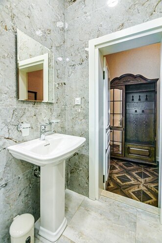 İcarəyə verilir 2 otaqlı köhnə tikili 88 m², Sahil m., photo 25 from 29