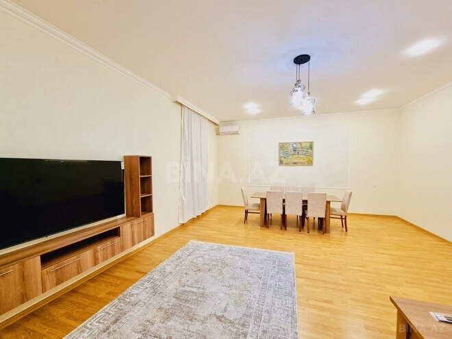 5-комн. дом/дача - пос. Шувеляны - 320 м² (22)
